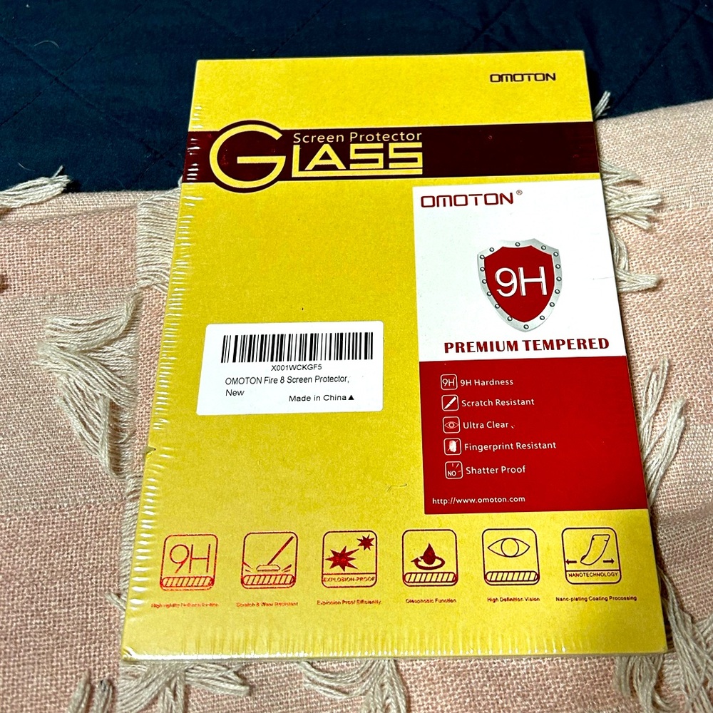 NWT Amazon fire tempered glass screen protector